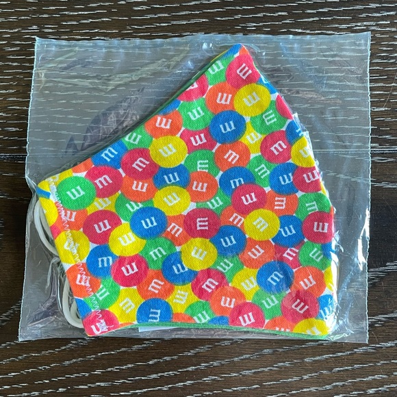 π M&M - Mask π - Picture 10 of 11